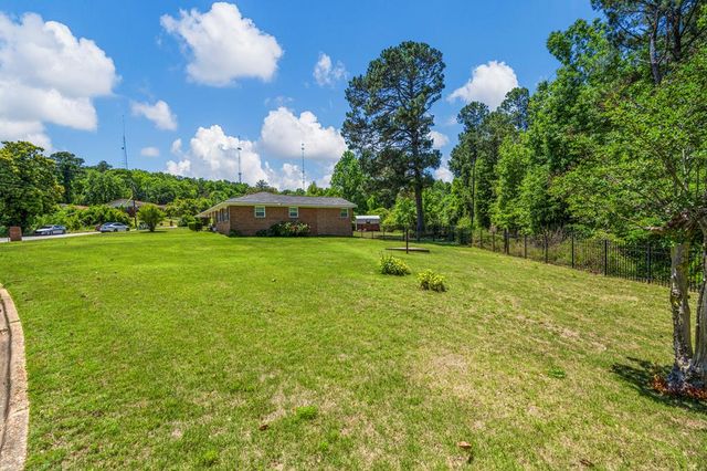 2804 9th Place, Phenix City, AL 36869