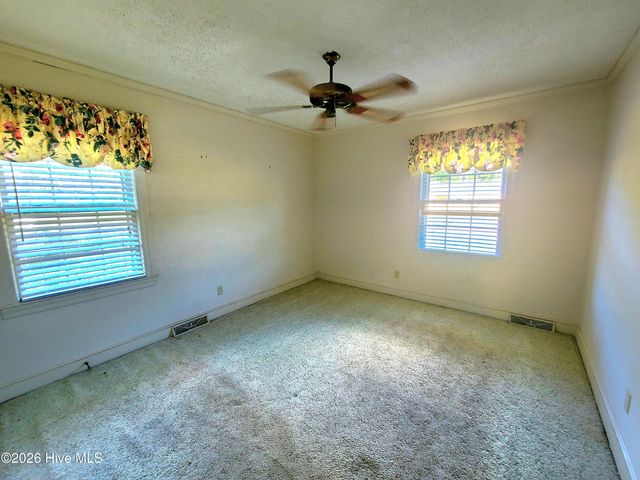 2904 Graham Drive, Kinston, NC 28504