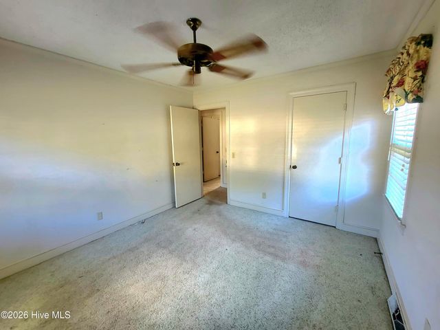 2904 Graham Drive, Kinston, NC 28504