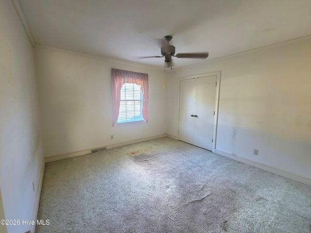2904 Graham Drive, Kinston, NC 28504