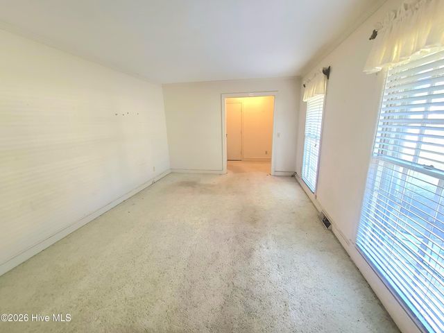2904 Graham Drive, Kinston, NC 28504