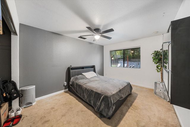 5808 Constitution Way, Redding, CA 96003