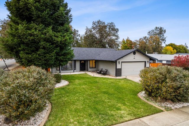 5808 Constitution Way, Redding, CA 96003