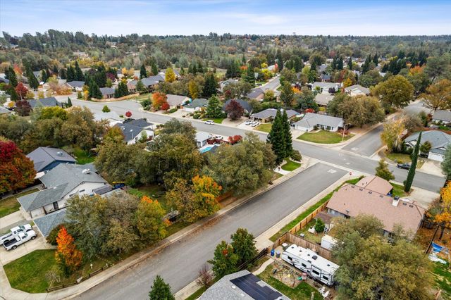 5808 Constitution Way, Redding, CA 96003