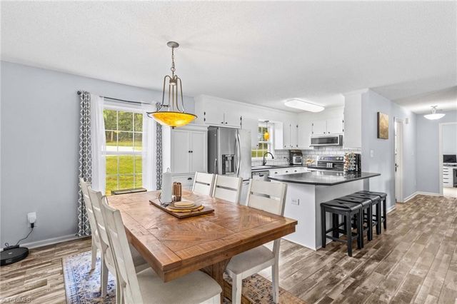 1191 Wafford Circle, Lexington, NC 27292