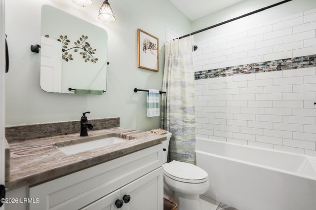 6 Peytons Way, Beaufort, SC 29907