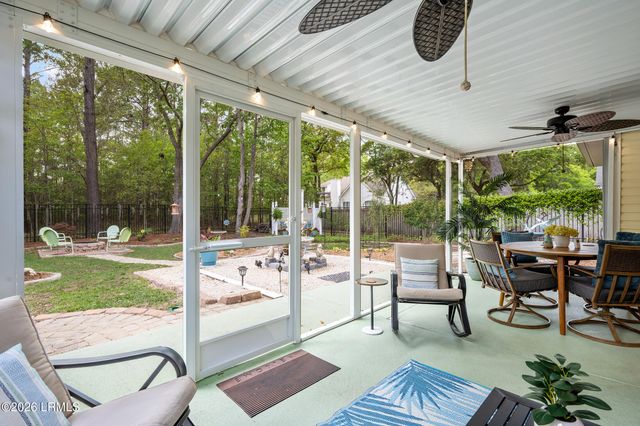 6 Peytons Way, Beaufort, SC 29907