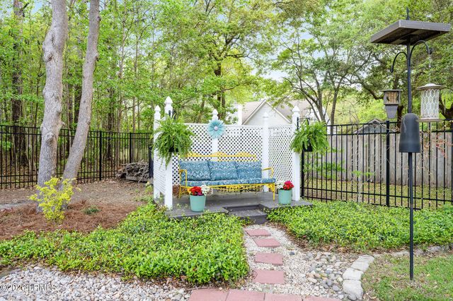 6 Peytons Way, Beaufort, SC 29907