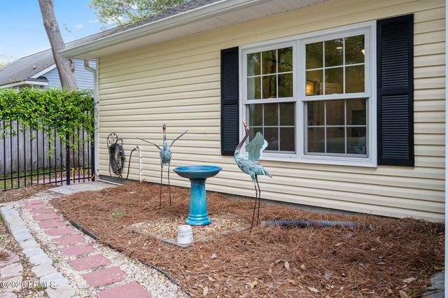 6 Peytons Way, Beaufort, SC 29907