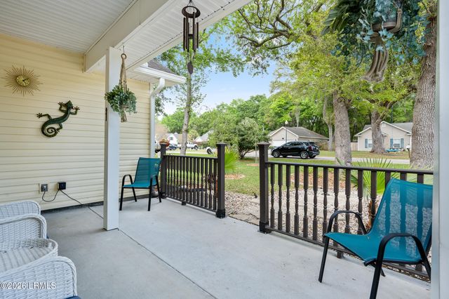 6 Peytons Way, Beaufort, SC 29907