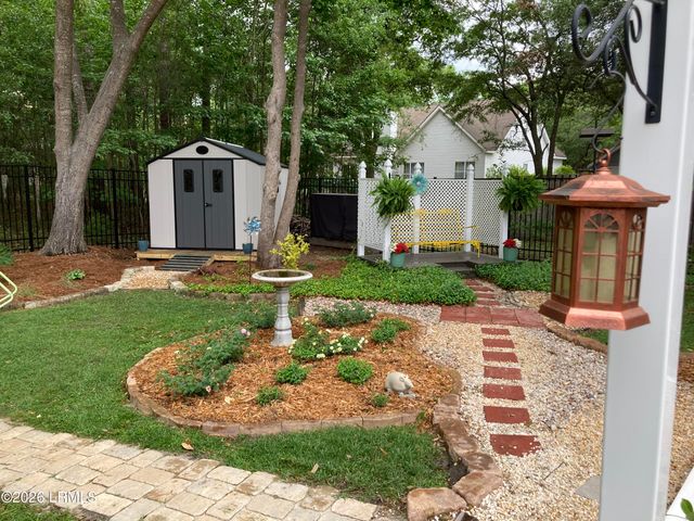 6 Peytons Way, Beaufort, SC 29907