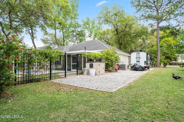 6 Peytons Way, Beaufort, SC 29907