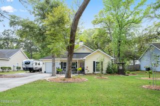 6 Peytons Way, Beaufort, SC 29907