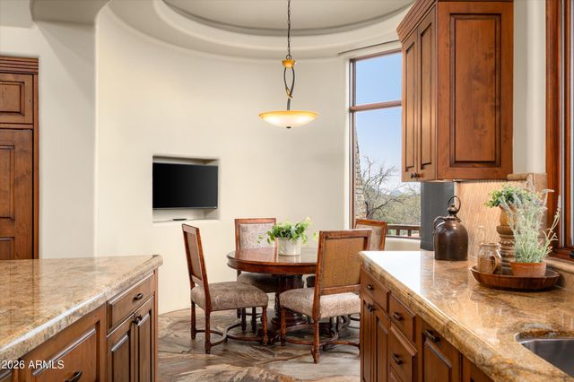 11105 E TAMARISK Way, Scottsdale, AZ 85262