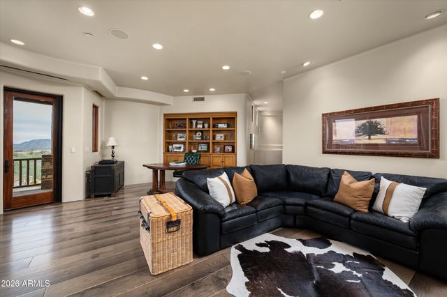11105 E TAMARISK Way, Scottsdale, AZ 85262