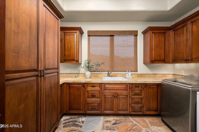 11105 E TAMARISK Way, Scottsdale, AZ 85262