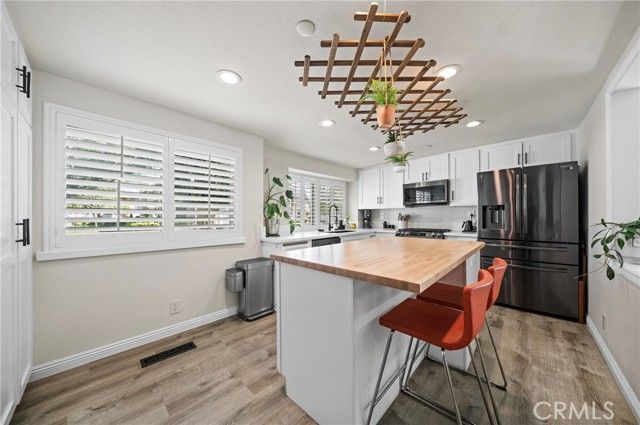 148 S Seneca Circle 24, Anaheim, CA 92805