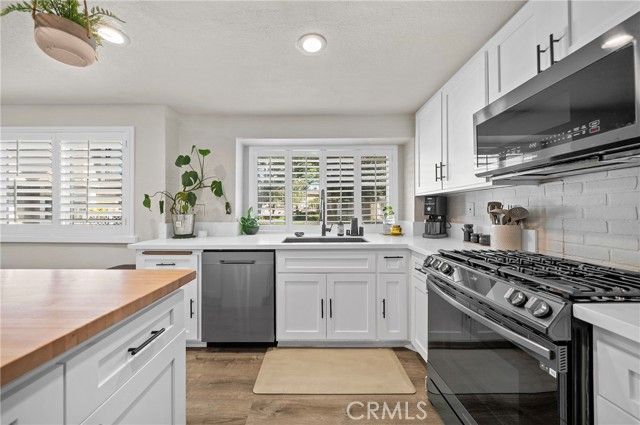 148 S Seneca Circle 24, Anaheim, CA 92805