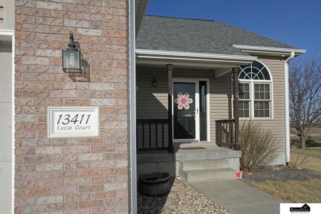 13411 Lucia Court, Waverly, NE 68462