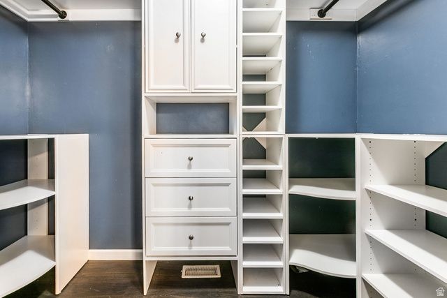 8349 S SAWTOOTH OAK DR, West Jordan, UT 84081