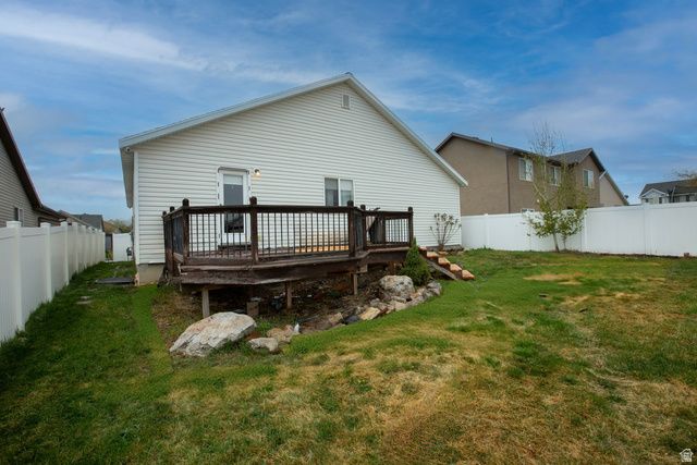 8349 S SAWTOOTH OAK DR, West Jordan, UT 84081