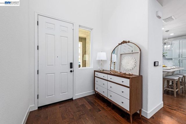 4247 Healdsburg Way, Dublin, CA 94568