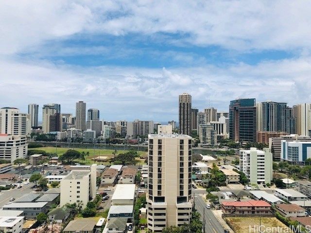2100 Date Street 2005, Honolulu, HI 96826