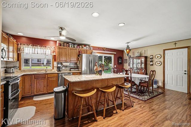 2346 Riverwood Drive, Port Huron, MI 48060
