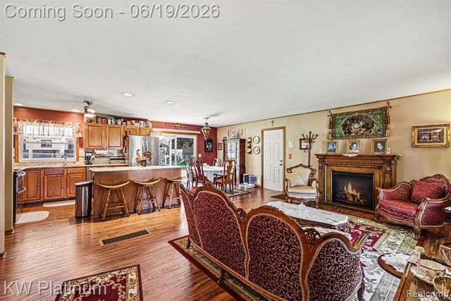 2346 Riverwood Drive, Port Huron, MI 48060