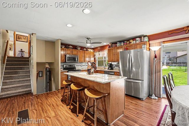 2346 Riverwood Drive, Port Huron, MI 48060