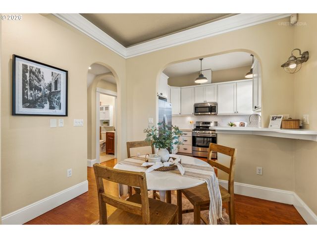 3936 Ne GRAND Ave, Portland, OR 97212