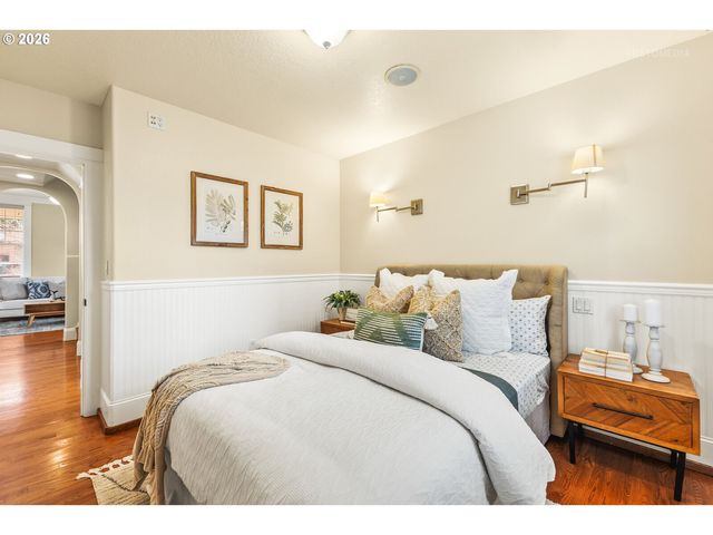 3936 Ne GRAND Ave, Portland, OR 97212