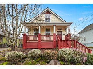 3936 Ne GRAND Ave, Portland, OR 97212