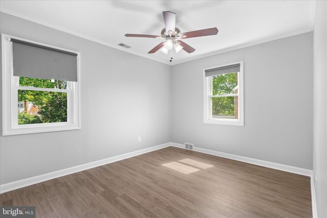 4814 FOX ST, College Park, MD 20740