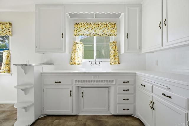 4315 W Overlook, San Diego, CA 92115