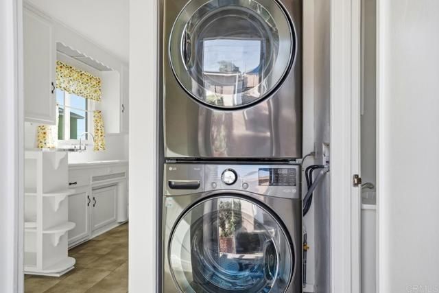 4315 W Overlook, San Diego, CA 92115