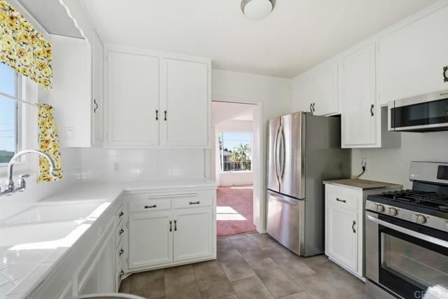 4315 W Overlook, San Diego, CA 92115