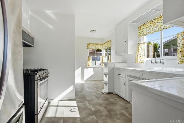 4315 W Overlook, San Diego, CA 92115