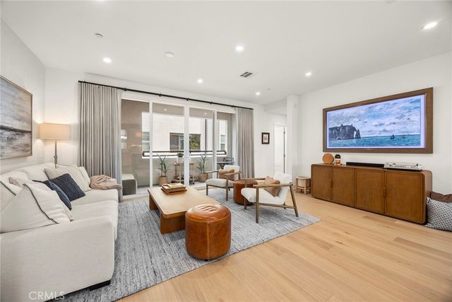 1173 Winslow, Newport Beach, CA 92660