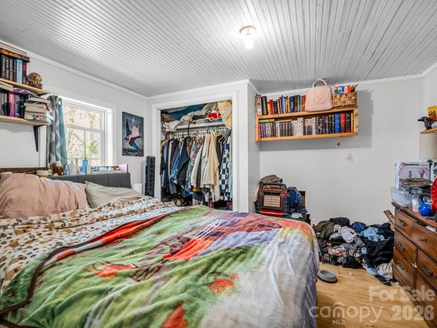 140 Fire Tower Road, Mill Spring, NC 28756