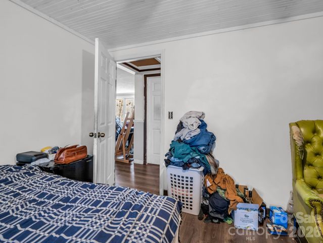 140 Fire Tower Road, Mill Spring, NC 28756