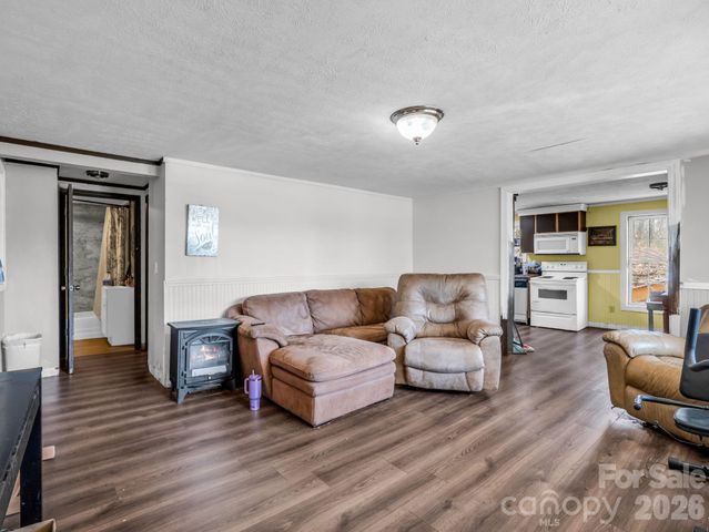 140 Fire Tower Road, Mill Spring, NC 28756