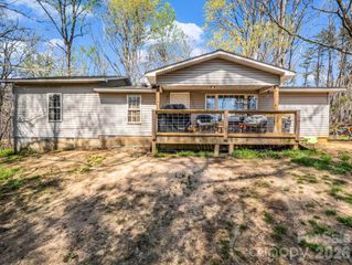 140 Fire Tower Road, Mill Spring, NC 28756