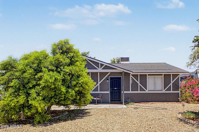 9036 W ROYAL PALM Road, Peoria, AZ 85345