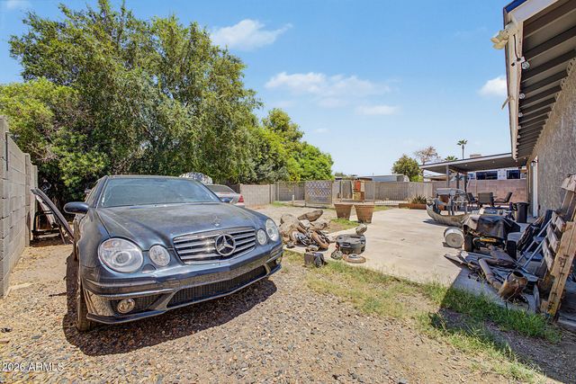 9036 W ROYAL PALM Road, Peoria, AZ 85345