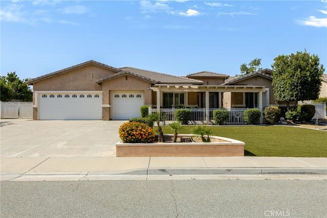 1469 Adam, Banning, CA 92220