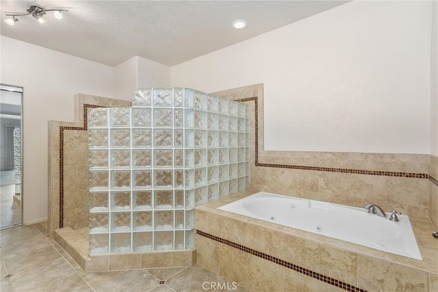 1469 Adam, Banning, CA 92220