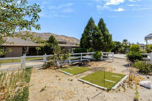 1469 Adam, Banning, CA 92220