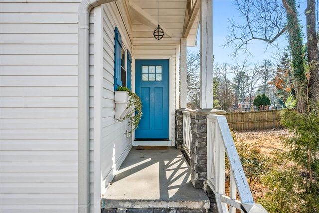 2071 Gober SE Avenue, Smyrna, GA 30080