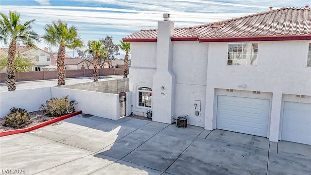 3902 Starfield Lane, Las Vegas, NV 89147